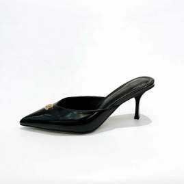 Picture of Louis Vuitton Shoes _SKULVsz34-417cmmnf050213633